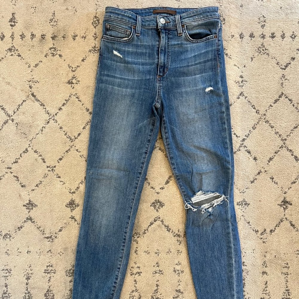 Joe's Jeans High Rise Skinny Ankle with Destruction